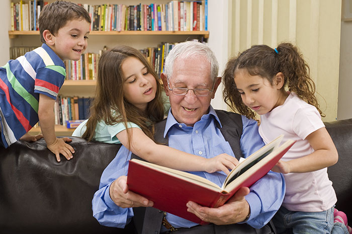 grandparent-kids-reading